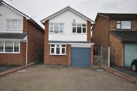 4 bedroom detached house to rent, Cross Street, Wall Heath