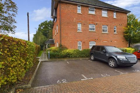 1 bedroom apartment for sale, Woodfield Road, Crawley