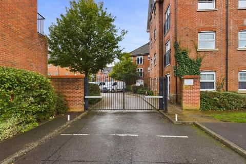 1 bedroom apartment for sale, Woodfield Road, Crawley