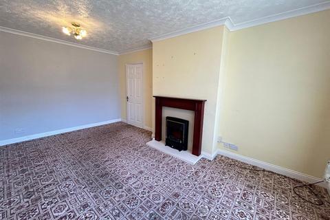 2 bedroom semi-detached bungalow for sale, Spring Gardens, Cayton, Scarborough