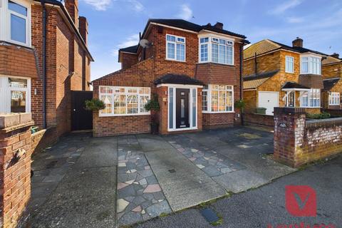 4 bedroom detached house for sale, Leafields, Dunstable LU5