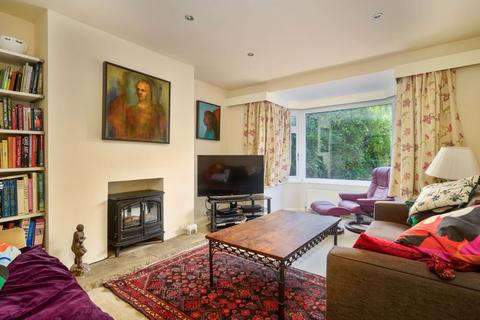 11 Dean Park Drive, Drighlington, Bradford, BD11 1AL