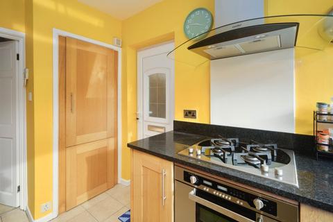 11 Dean Park Drive, Drighlington, Bradford, BD11 1AL