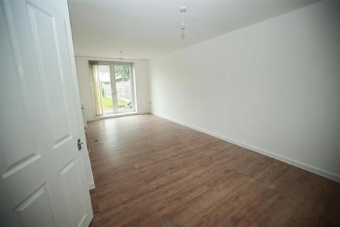 2 bedroom terraced house to rent, East Meadway, Birmingham B33