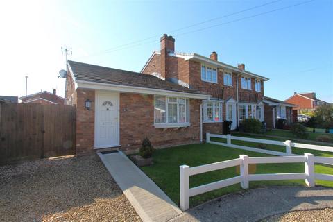 Acacia Court, Keynsham, Bristol