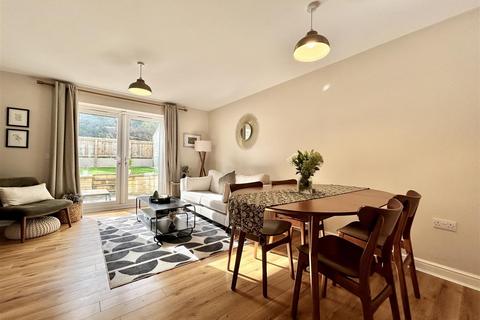 2 bedroom end of terrace house for sale, Church Close Mews, Micklefield, Leeds