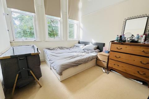 2 bedroom flat for sale, Alverton Court, Penzance, TR18 4TJ