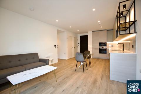 1 bedroom apartment to rent, Curlew House 1 Hawser Lane London E14