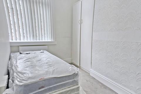 1 bedroom flat to rent, Pharos Street, Fleetwood FY7