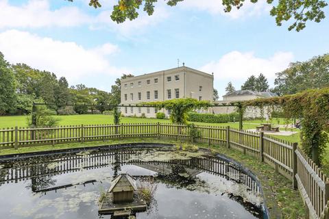 1 bedroom flat for sale, Luddington House, Virginia Water TW20