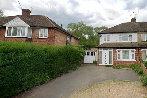 3 bedroom semi-detached house to rent, Woodhaw, Egham TW20