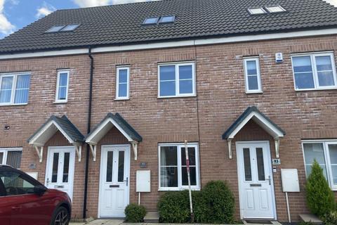 3 bedroom terraced house to rent, Mirabelle Way, Doncaster DN11