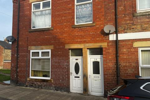 3 bedroom flat for sale, Swalwell, Gateshead NE16