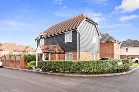 59 Burden Drive, Bishopdown, Salisbury, SP1 3QG
