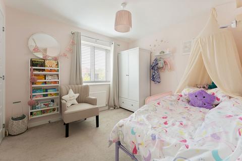 59 Burden Drive, Bishopdown, Salisbury, SP1 3QG