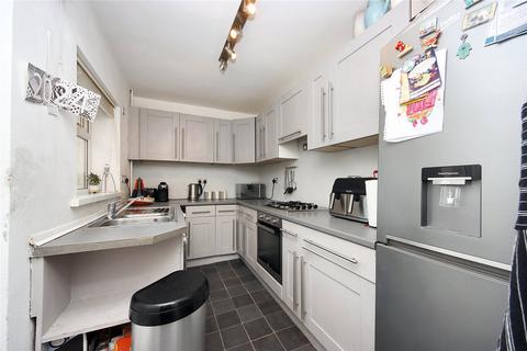 4 bedroom terraced house for sale, Whitehall Road, Gateshead NE8