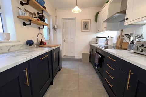 12 Ashfield Terrace, Pelaw, Gateshead, NE10 0YE