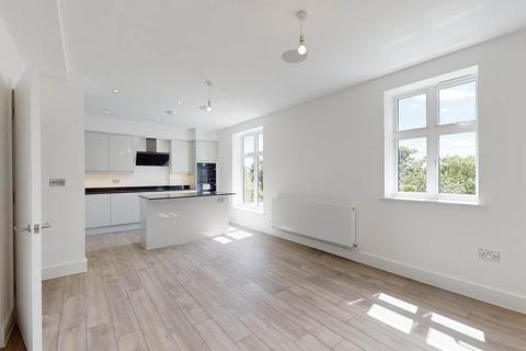 2 bedroom flat to rent, Stapleton Hall Road, Haringey