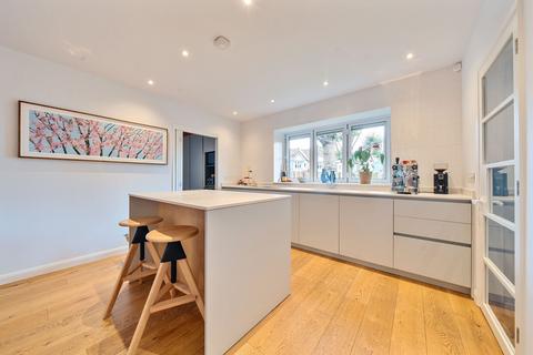 4 bedroom terraced house for sale, Rycott Path, London SE22