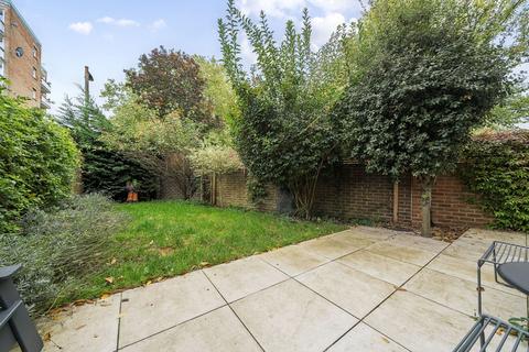 1 Rycott Path, London, SE22 0AA