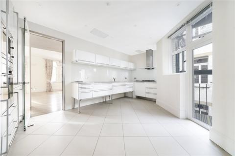 3 bedroom apartment to rent, New Cavendish Street, London, W1W