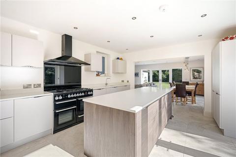 5 bedroom detached house for sale, Oatlands Drive, Harrogate, North Yorkshire