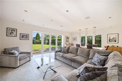 5 bedroom detached house for sale, Oatlands Drive, Harrogate, North Yorkshire