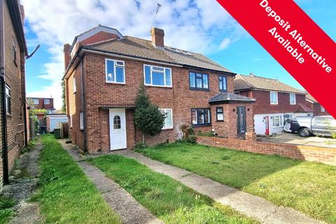 4 bedroom semi-detached house to rent, Maxwell Gardens, Kent BR6