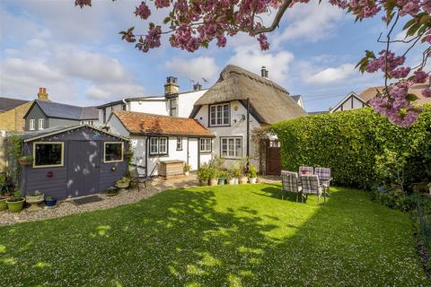 2 bedroom detached house for sale, Monkton Street, Monkton, Ramsgate