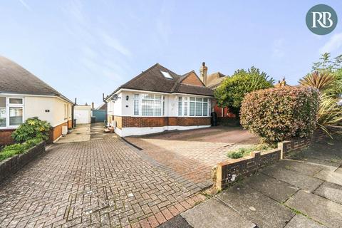 7 Hillside, Southwick, Brighton, BN42 4QD