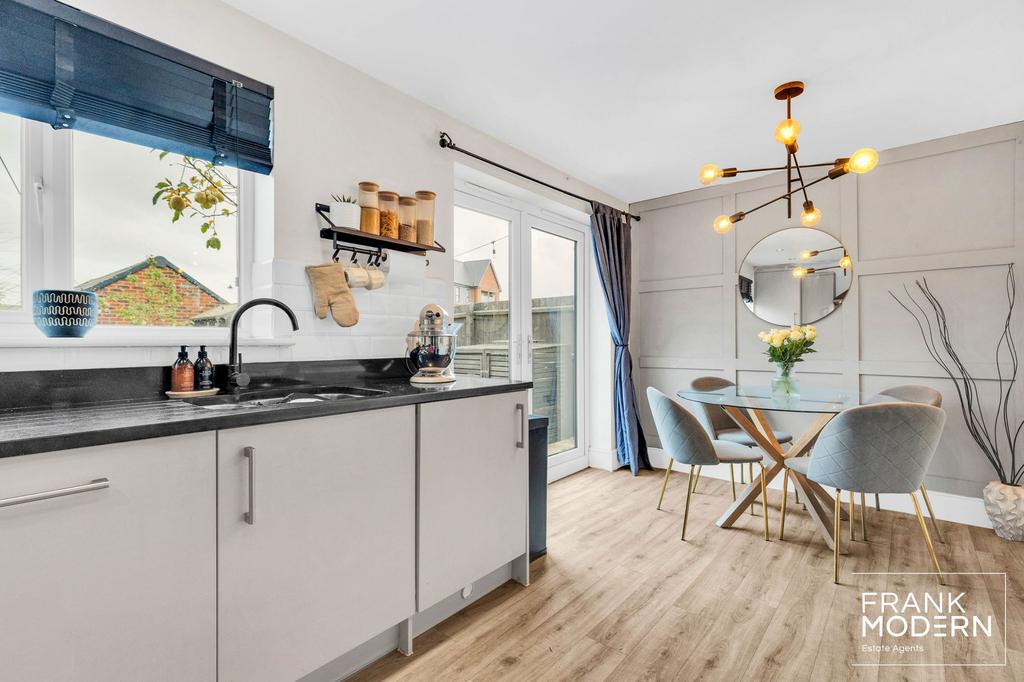 Kitchen / Diner