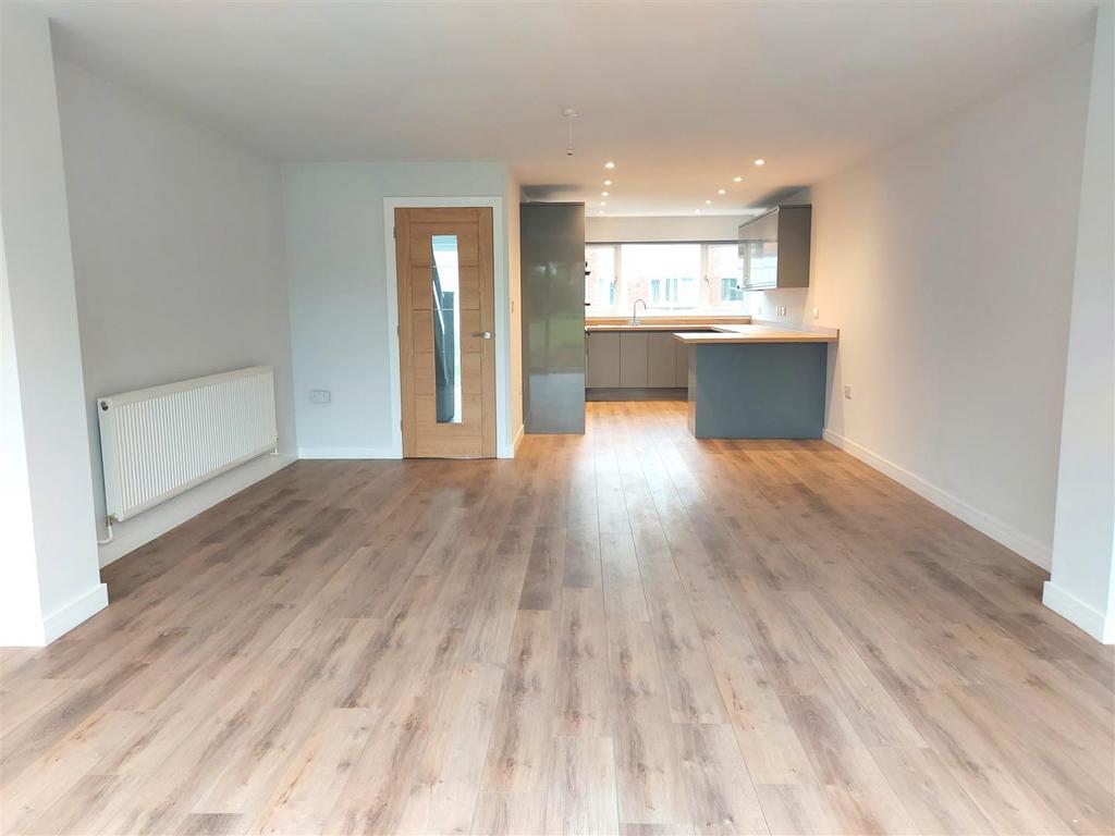 Open Plan Lounge Kitchen Area