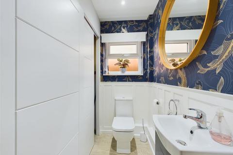 27 Barnwood Avenue, Gloucester, GL4 3AB