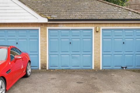 2, Troutbeck House Ditton Place, Ditton, Aylesford, ME20 6XE