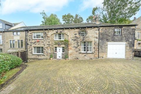 3 bedroom semi-detached house for sale, The Barn, Nova Lane, Birstall, Batley, West Yorkshire