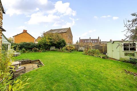 5 bedroom link detached house for sale, The Manse Cira 1600,  Banbury,  Oxfordshire,  OX17