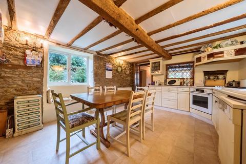 5 bedroom link detached house for sale, The Manse Cira 1600,  Banbury,  Oxfordshire,  OX17