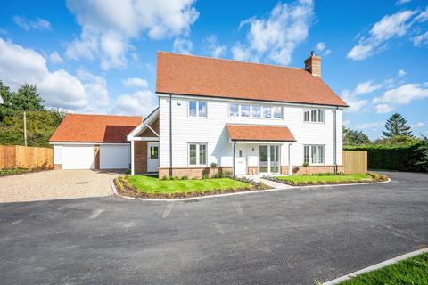 4 bedroom detached house for sale, Meadow Gardens, Staple, Canterbury, Kent