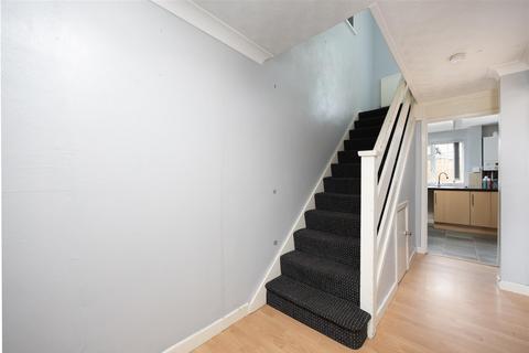 2 Smithywell Close, Trowbridge, BA14 7DP