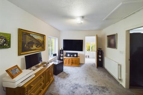 21 Anaheilt, Strontian, Acharacle, PH36 4JA