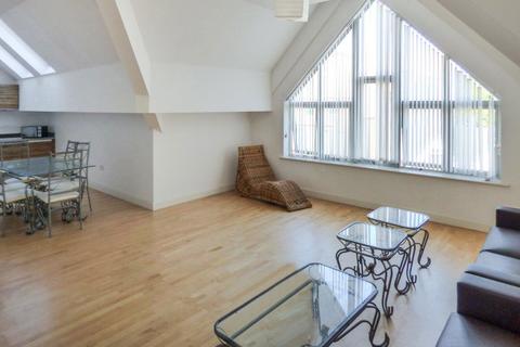 2 bedroom flat to rent, Apt 18 Dain Court, B29 6BD