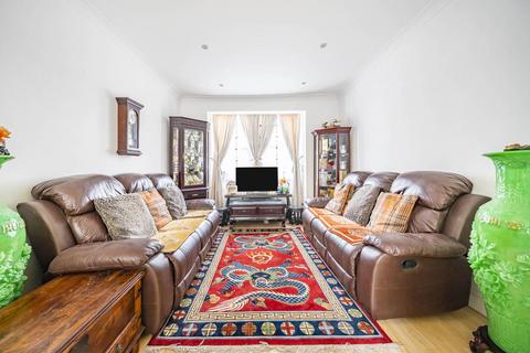 2 bedroom terraced house for sale, Temple Road, Hounslow, TW3