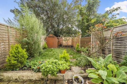 30 Temple Road, Hounslow, TW3 1XS
