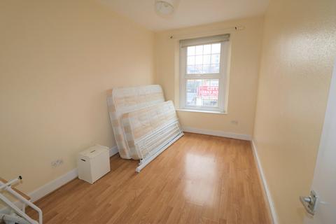 1 bedroom flat to rent, Stoke Newington High Street, London N16