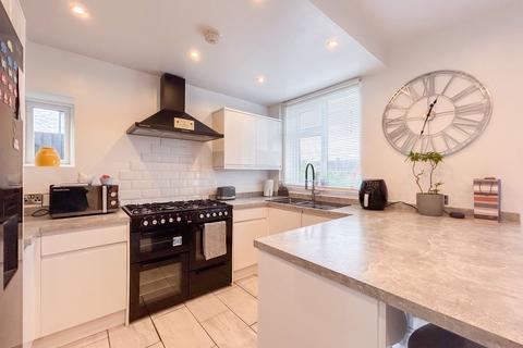 3 bedroom detached house for sale, Pillmawr Road, Newport, NP20