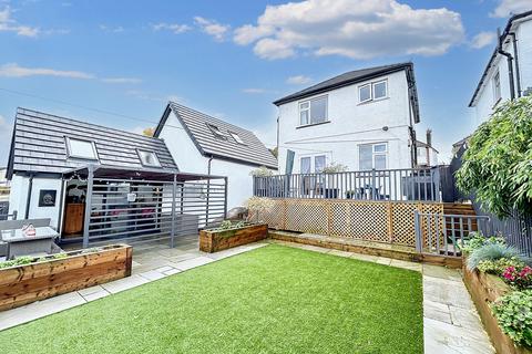 3 bedroom detached house for sale, Pillmawr Road, Newport, NP20