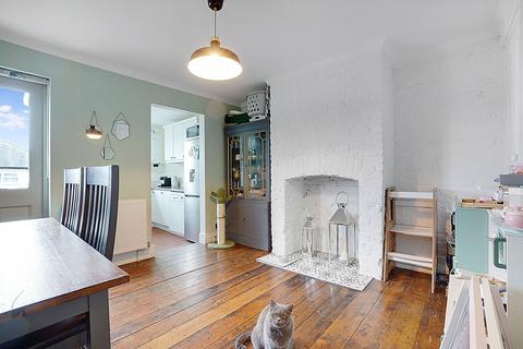 63 Kent Road, Halling, Rochester, ME2 1AR
