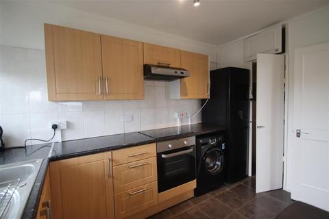 2 bedroom flat to rent, High Point, Richmond Hill Road, Birmingham, B15