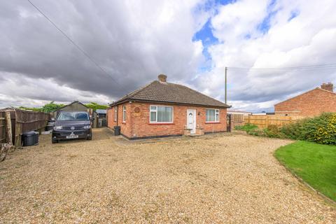 2 bedroom detached bungalow for sale, Sandy Bank, New York - Lincolnshire, LN4