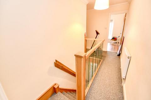 4 Cardonnel Road, Neath, SA10 6DE